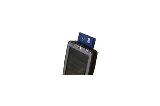 PDAで無線LANができるCFカード——802.11b/g対応 画像