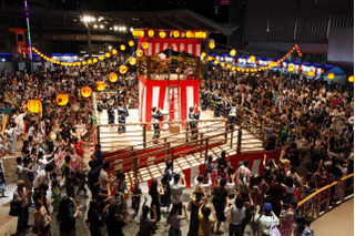 六本木ヒルズ盆踊り、過去最大規模！ 今年はけやき坂通りも開放 画像