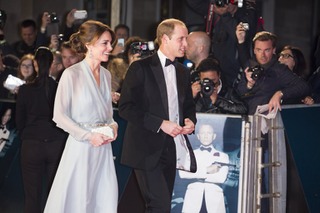 ウィリアム王子&キャサリン妃夫妻が『007 スペクター』公開を祝福！ 画像
