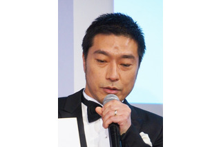 トータス松本、車の接触事故で謝罪 「努めて安全運転を心がけていく」 画像