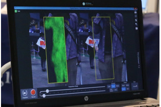 動く人間の身体検査が可能な非接触のセキュリティシステム 画像