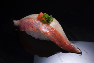 今が旬！はま寿司、「金目鯛」の握りを発売 画像