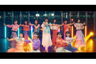 日常空間に突如お立ち台出現！乃木坂46・4期生曲「I see...」MV公開 画像