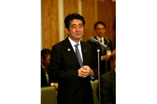 安倍首相、星野源「うちで踊ろう」とコラボも批判多数 画像