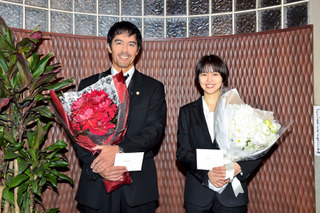 阿部寛、長澤まさみに感謝「演じる勇気をくれた」……『ドラゴン桜』クランクアップ 画像