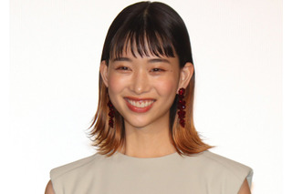 森川葵、超絶難度のサイコロ技を成功させネット驚愕！「才能のバケモノ」「令和のマチャアキ」 画像