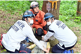 18人の小学生が山中で突如失踪！チームはバラバラで戦うことに……日曜劇場『TOKYO MER』第6話 画像