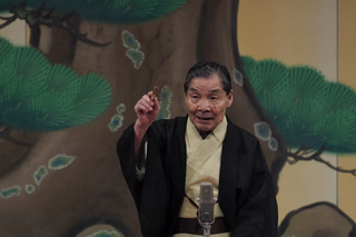 仁鶴さん死去、31年半司会の『生活笑百科』で追悼テロップ 画像