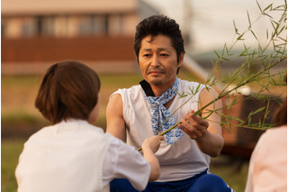 事態は悪化の一途......多田と父親が空手対決？！NHK『しもべえ』第3話 画像