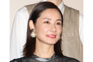 吉田羊、中山美穂のCM撮影の“代役”だった！22年間会いたかった本人と感激の初対面 画像