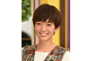 佐藤栞里、ショートヘアにして仕事増加「全然違う人生になりました」 画像