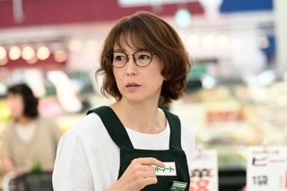 若村麻由美、主演ドラマ『この素晴らしき世界』撮影スタート！スーパーで働く姿が公開に 画像