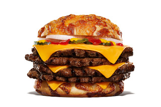 総重量約500g！バーガーキング、超大型チーズバーガー「クラウン ザ・ワンパウンダー」数量限定新発売 画像