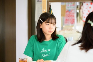 稲垣来泉、新ドラマ『時をかけるな、恋人たち』で吉岡里帆演じる常盤廻の幼少期役 画像