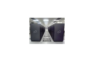 理研、新スーパーコンピュータシステムが稼働 〜 富士通PCサーバ1,024台で実行性能日本1位を達成 画像