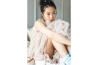 ベストジーニストにも選ばれた注目の21歳・莉子が『FLASH』初登場 画像