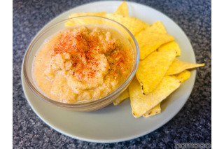 【レシピ】メキシカンスパイス「タヒン」で簡単味付け！「セロリとトマトのサルサディップ」 画像
