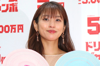 岡副麻希、第1子出産を報告　 画像