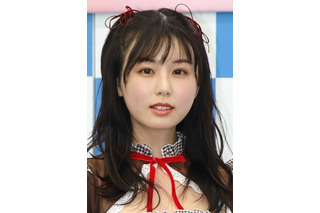 くりえみ、下乳セクシーなメイキングムービーにファン大興奮「オーマイガー！」 画像