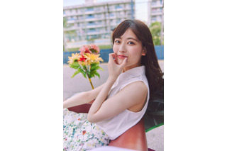 乃木坂46・岩本蓮加、1st写真集ついに発売！先行カット一挙公開 画像