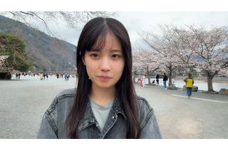 櫻坂46、四期生8人目「勝又春」発表！ ギターで「2の累乗数の歌」を弾き語り 画像