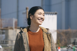 アンミカ、関西弁を封印しこれまでにない演技を披露! 『イグナイト』で大衆食堂の女将役 画像