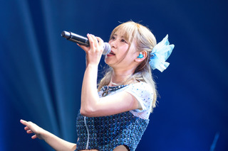 声優・前田佳織里がワンマンライブ開催! 持ち歌全曲やカバー曲を披露 画像