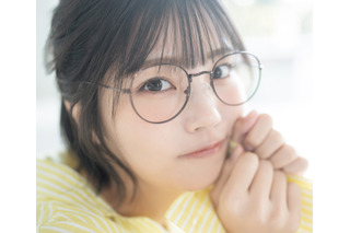 乃木坂46・中西アルノ、眼鏡姿の超接近ショット! 『グラビアチャンピオン』表紙と巻頭に登場 画像