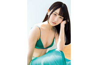 “話題のあざとかわいいアイドル”深江有恵、水着グラビアで『FLASH』初登場 画像