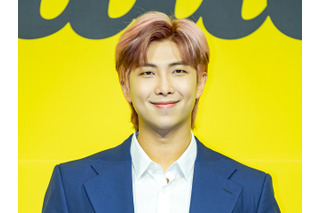 BTS・RM、日本で『コナン』コラボ商品を食す?!近況写真が話題「チキンタツタ食べてる」【PHOTO】 画像