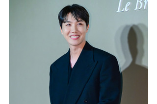 BTS・J-HOPE、日本人デザイナー手掛けるお気に入りブランドの服でインドネシアへ【独自写真】 画像