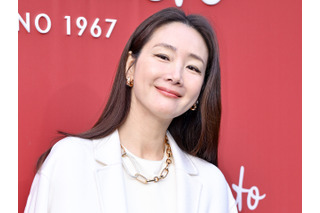 今年で50歳…?育児中のチェ・ジウ、1カ月ぶりのSNS更新に「本当に綺麗」と絶賛の嵐【PHOTO】 画像