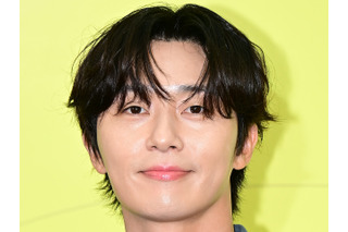 俳優パク・ソジュン、“ギャップ萌え”するファン続出!洗練されたスタイルに無邪気な笑顔「いつも素敵」【PHOTO】 画像