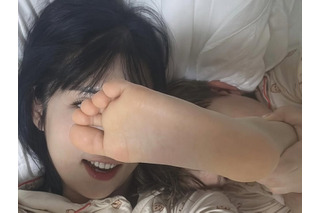 西洋男性の精子提供受け自ら“未婚母”に、韓国で活動の日本人タレントが愛息との日常を公開 画像