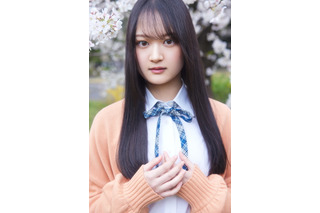 櫻坂46四期生「目黒陽色」「浅井恋乃未」の撮り下ろし写真と手書きプロフィールが公開! 画像