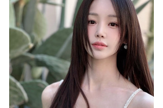 整形を告白して事務所から警告された韓国女優、“ぴたぴたドレス”でグラマラスなスタイルを披露【PHOTO】 画像