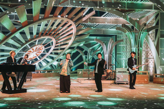 Mrs. GREEN APPLEがこっちのけんとやSuperflyとコラボ！ 一夜限りの熱いパフォーマンス 画像