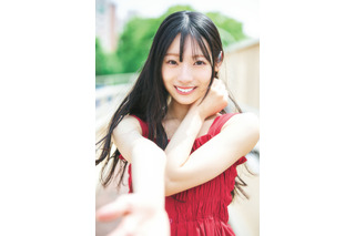 日向坂46・宮地すみれ「大人っぽい私を見てほしい」 『週刊少年チャンピオン』表紙&巻頭グラビアに登場 画像