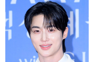 『ソンジェ』俳優ビョン・ウソク、春の思い出を公開!自然な笑顔にやられる「彼氏みたい」【PHOTO】 画像