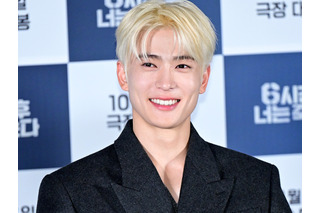 NCT・ジェヒョン、入隊前の爽やかショット公開でファン胸キュン「恋しさ爆発」【PHOTO】 画像