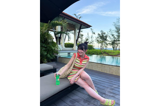 ちとせよしの、ベトナムロケオフショでミニ丈ワンピ姿披露!「一緒に旅行行っているみたい」 画像