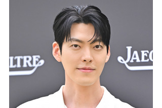 「なぜ京都に!?」“余命宣告”告白でも話題のキム・ウビン、来日中に見せた愛嬌モードにファン悶絶! 画像