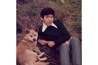 美川憲一、若かりし頃の写真にファン歓喜 「お若い美川憲一様カッコイイ」「イケメン素敵」 画像
