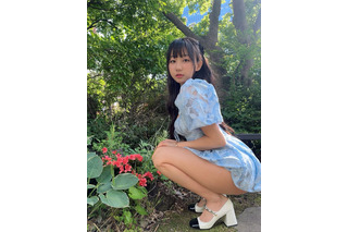 「なんて美しい太もも」ピョ・ウンジ、“しゃがみ美脚”が映えるポーズで夏コミ参加を報告! 画像