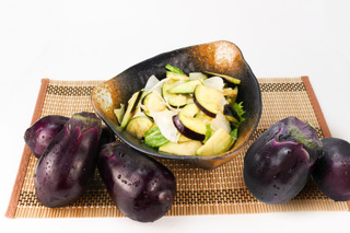 暑い夏にぴったり!ブロンコビリー、季節の野菜が盛り沢山「夏サラダバー」がスタート 画像