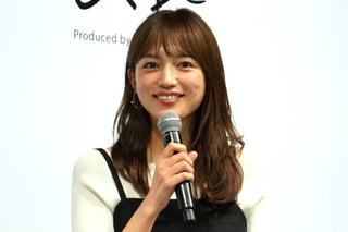 「ちゃんと昼ごはん抜いてきた?」川口春奈、回転寿司で豪快な食べっぷり! 画像