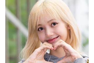 “BLACKPINK・リサの恋人”説の大富豪が訪韓、百貨店を巡回視察 実父はLVMHグループ会長 画像