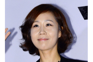 俳優夫と結婚翌年に死別、陰謀論やデマでどん底に…消えた韓国女性タレントを救った“一行のコメント” 画像