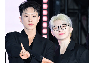 メンバー乱入も?!SEVENTEEN・ホシ×ウジ、初のファンコンツアー開幕…1万7000人のCARATが熱狂 画像