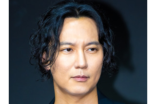 父が息子を自作銃で殺害…銃社会と化した韓国描く『トリガー』 主演キム・ナムギルが語った本音 画像